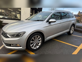 Used Volkswagen Passat 2015 for sale - 77230082: Photo