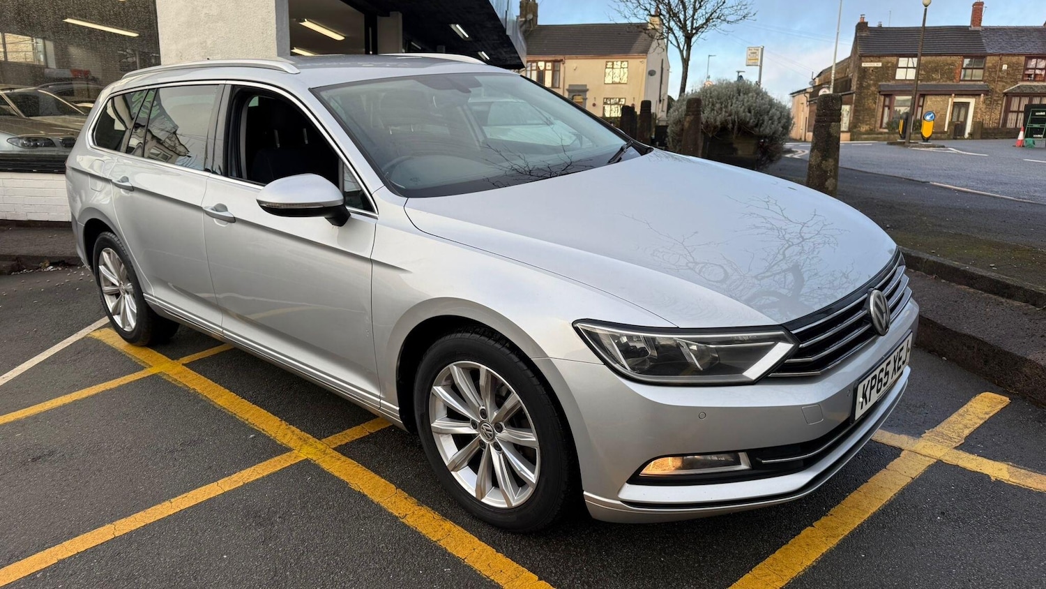 Used Volkswagen Passat 2015 for sale - 77230082: Photo 5