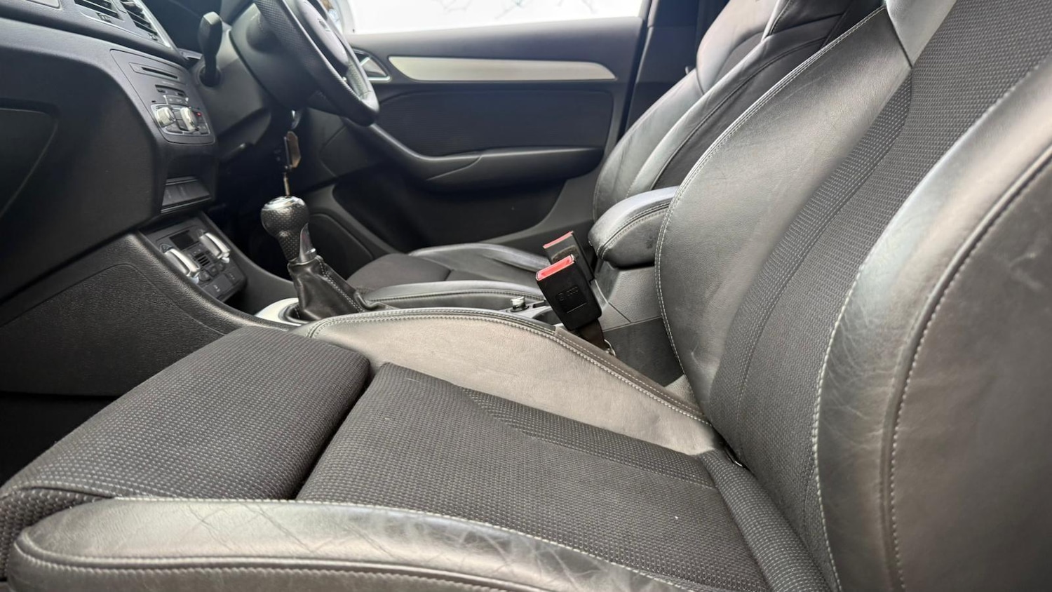 Used Audi Q3 2013 for sale - 77081324: Photo 42