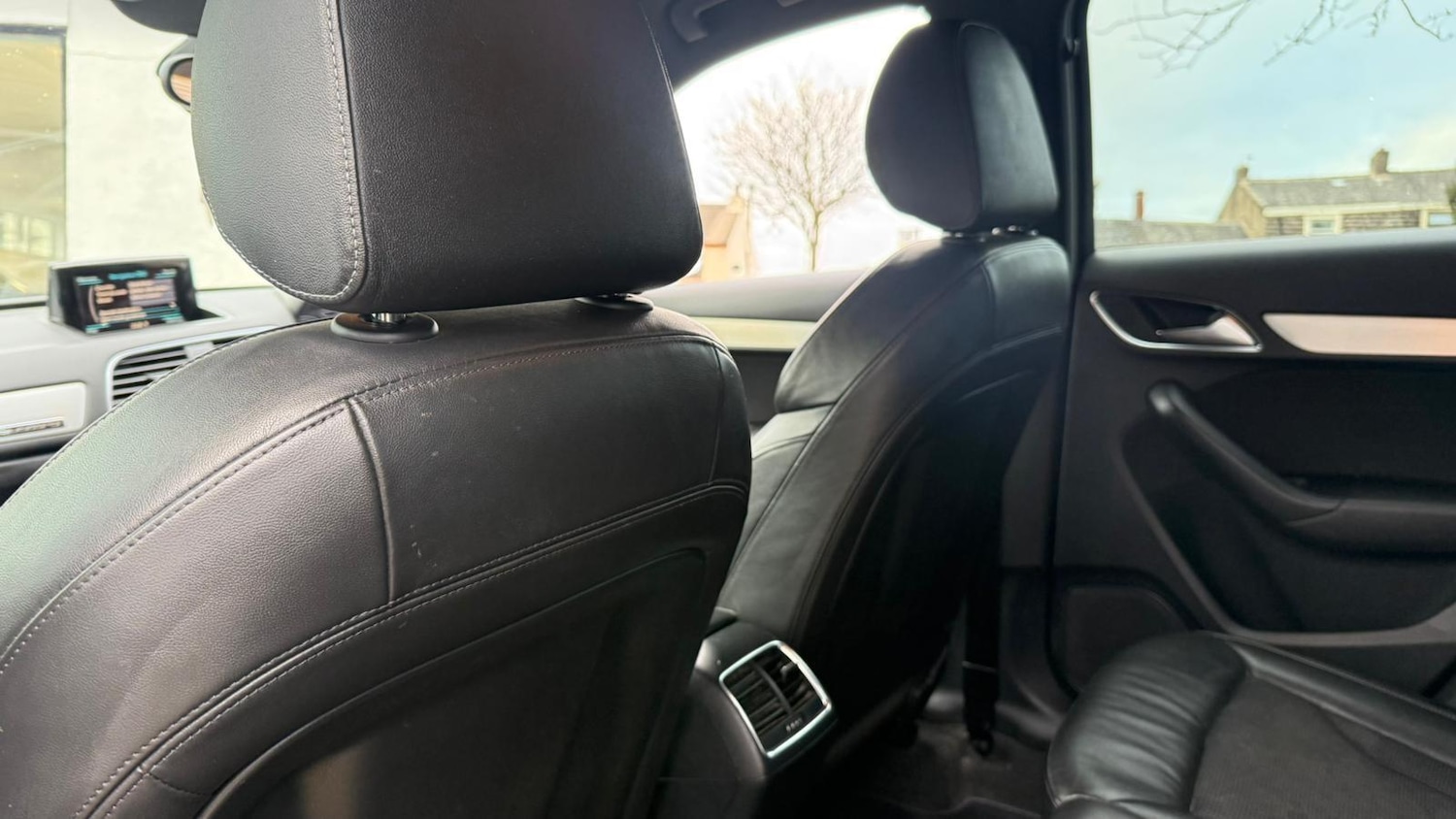 Used Audi Q3 2013 for sale - 77081324: Photo 46