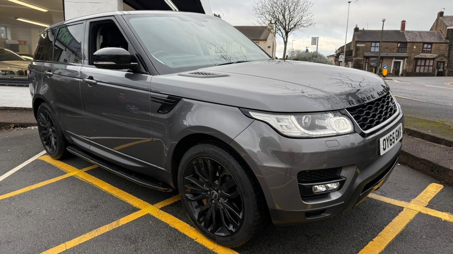 Used Land Rover Range Rover Sport 2015 for sale - 76786709: Photo 1