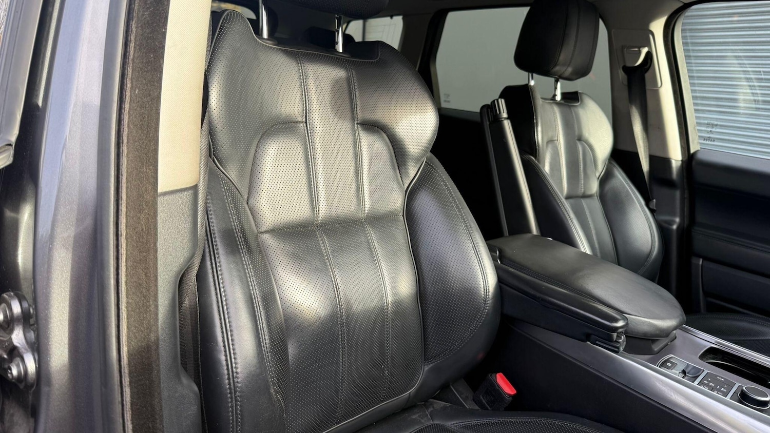 Used Land Rover Range Rover Sport 2015 for sale - 76786709: Photo 35