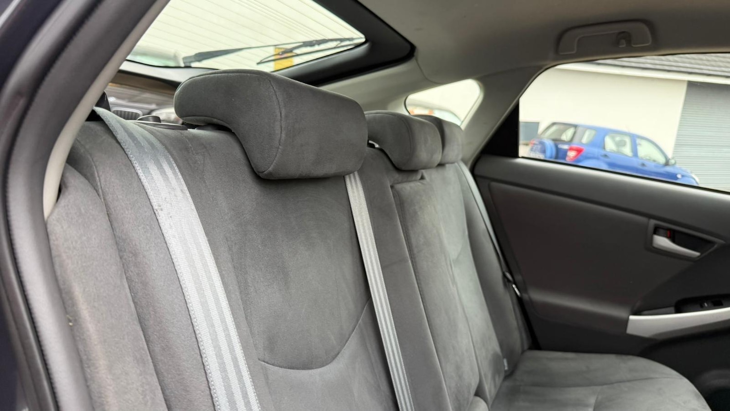 Used Toyota Prius 2009 for sale - 76786737: Photo 48