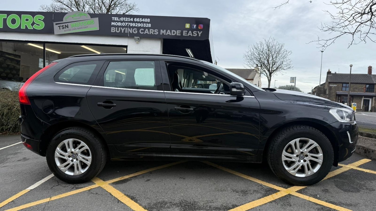 Used Volvo XC60 2016 for sale - 76786897: Photo 16