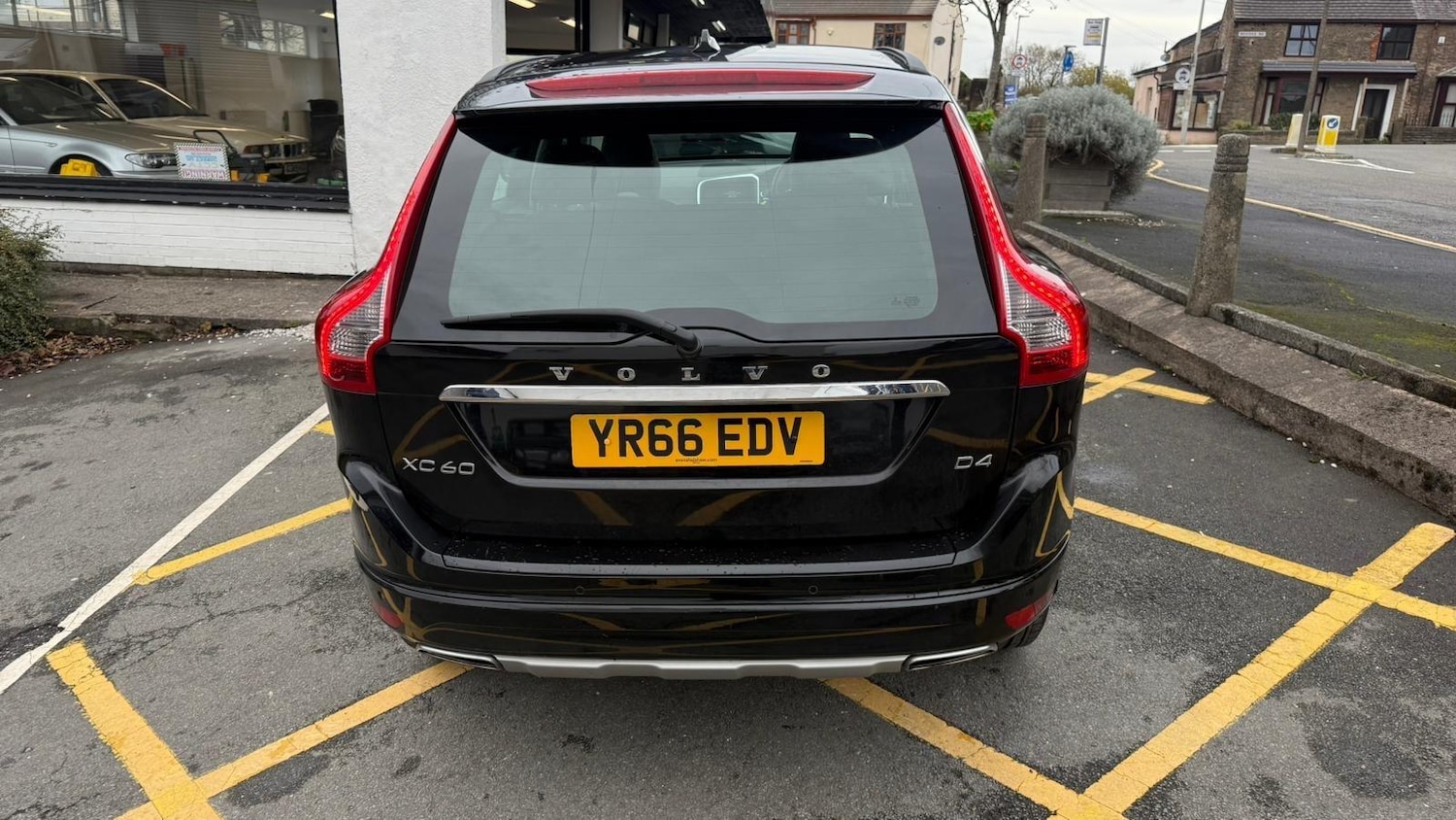 Used Volvo XC60 2016 for sale - 76786897: Photo 28