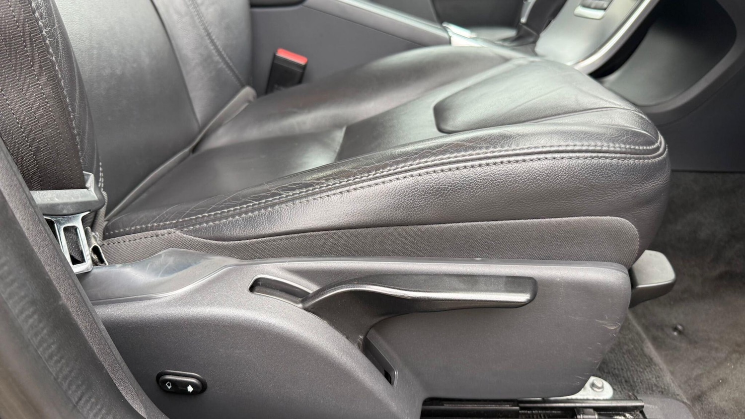 Used Volvo XC60 2016 for sale - 76786897: Photo 31