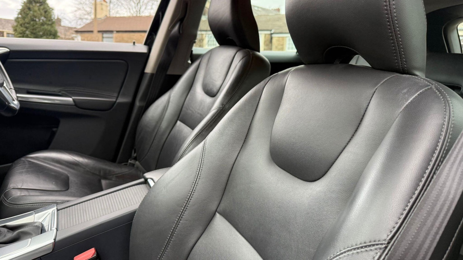 Used Volvo XC60 2016 for sale - 76786897: Photo 44