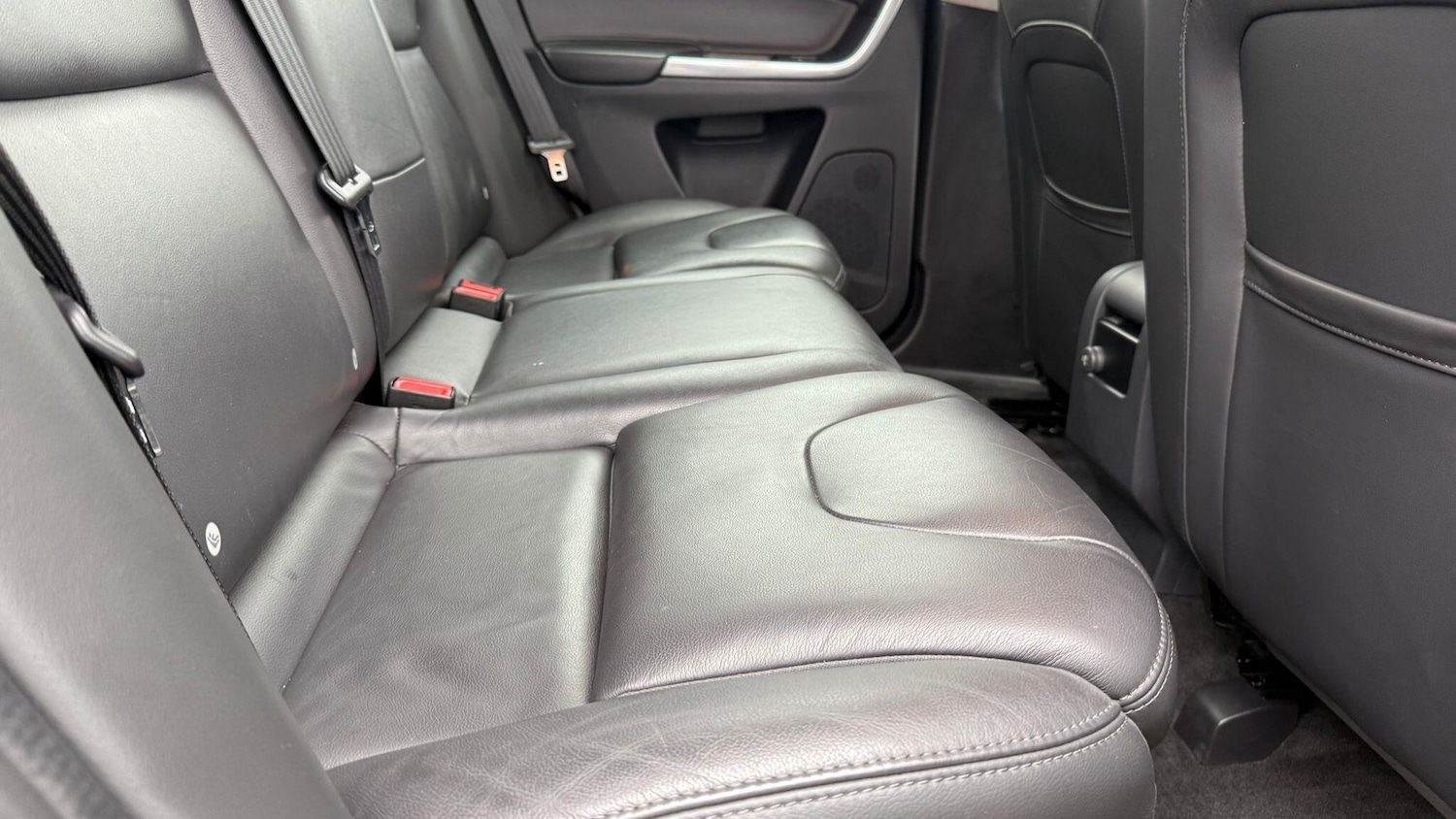 Used Volvo XC60 2016 for sale - 76786897: Photo 45