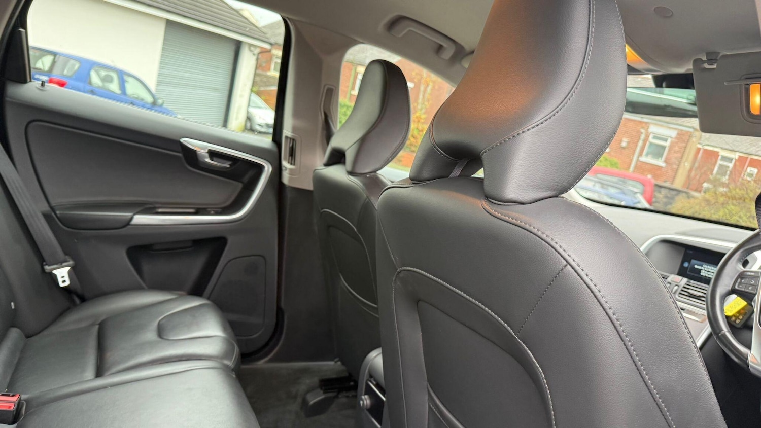 Used Volvo XC60 2016 for sale - 76786897: Photo 46