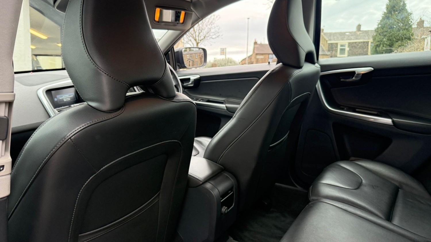 Used Volvo XC60 2016 for sale - 76786897: Photo 49