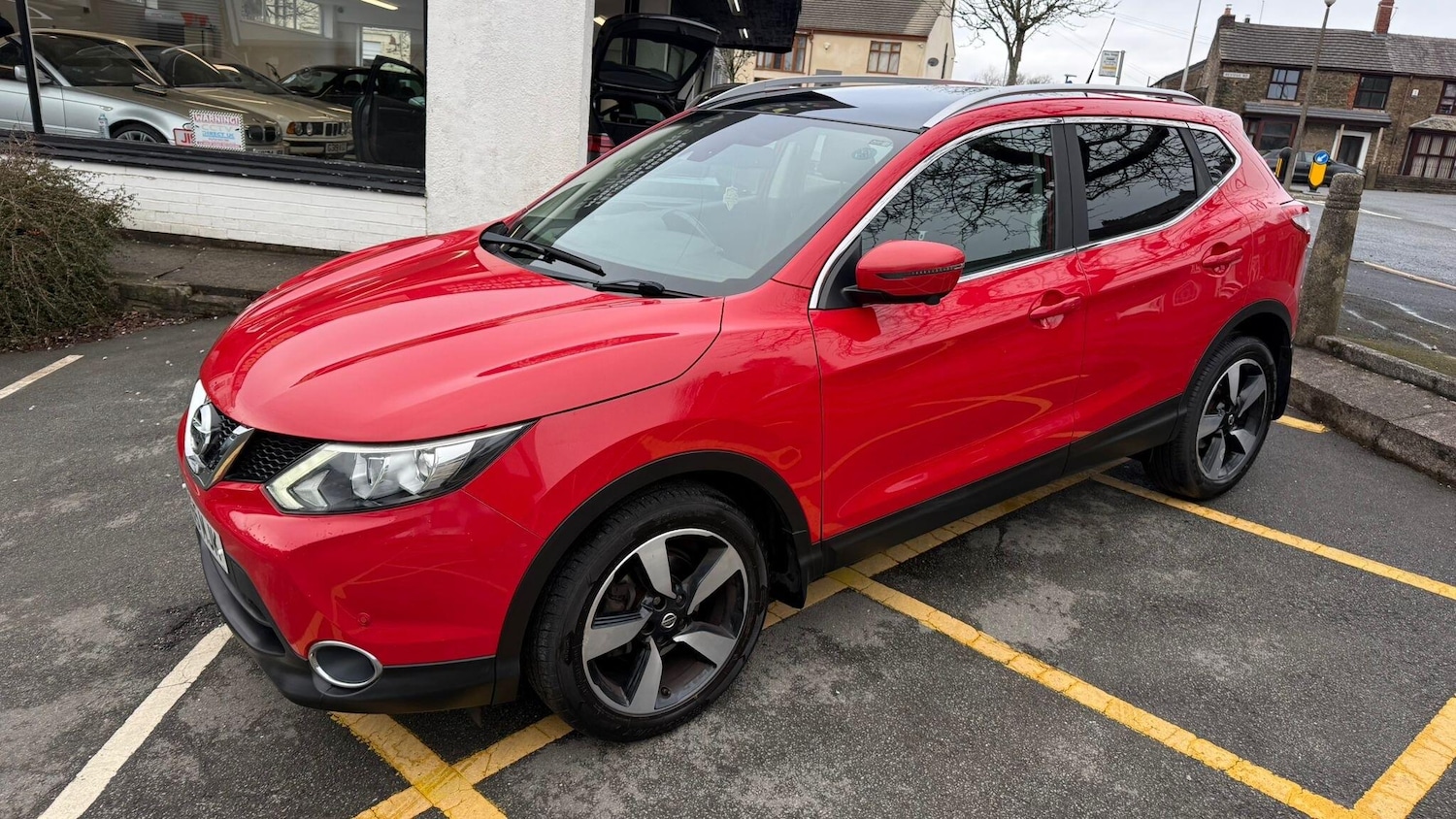 Used Nissan Qashqai 2015 for sale - 77386431: Photo 10