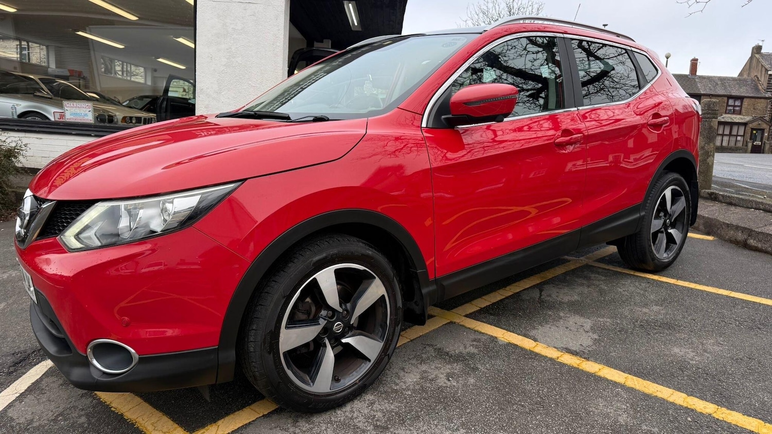 Used Nissan Qashqai 2015 for sale - 77386431: Photo 3