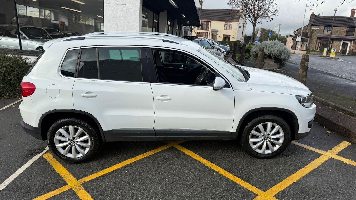 Used Volkswagen Tiguan 2015 for sale - 76786437: Photo 14