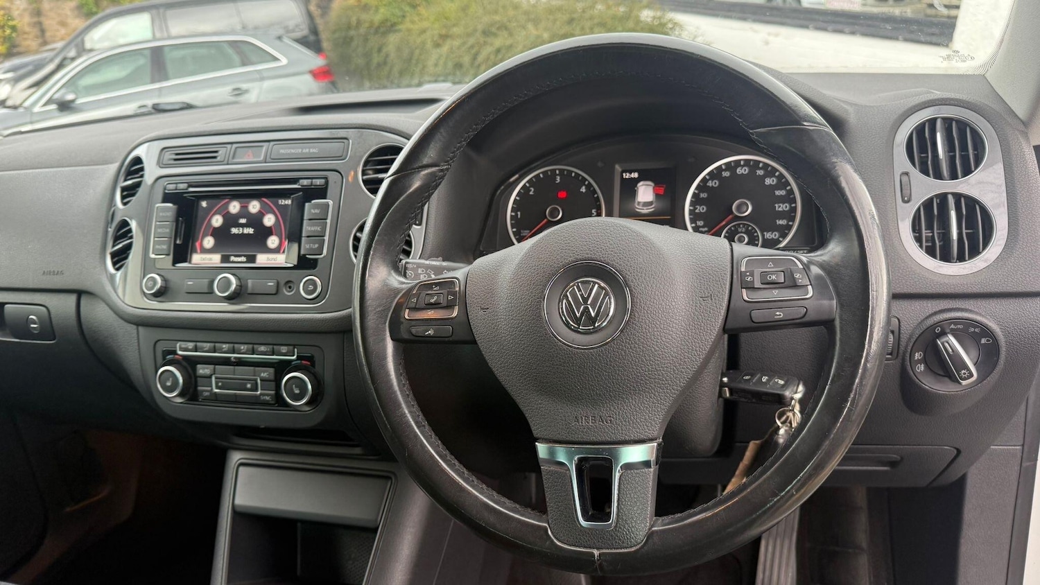 Used Volkswagen Tiguan 2015 for sale - 76786437: Photo 34
