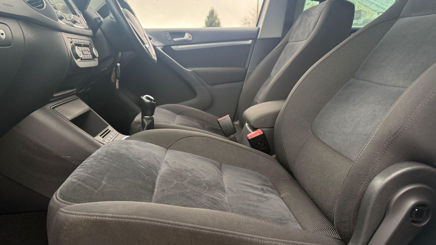 Used Volkswagen Tiguan 2015 for sale - 76786437: Photo 42