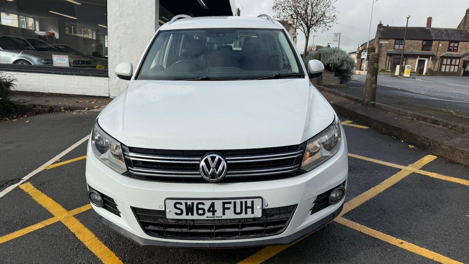 Used Volkswagen Tiguan 2015 for sale - 76786437: Photo 6