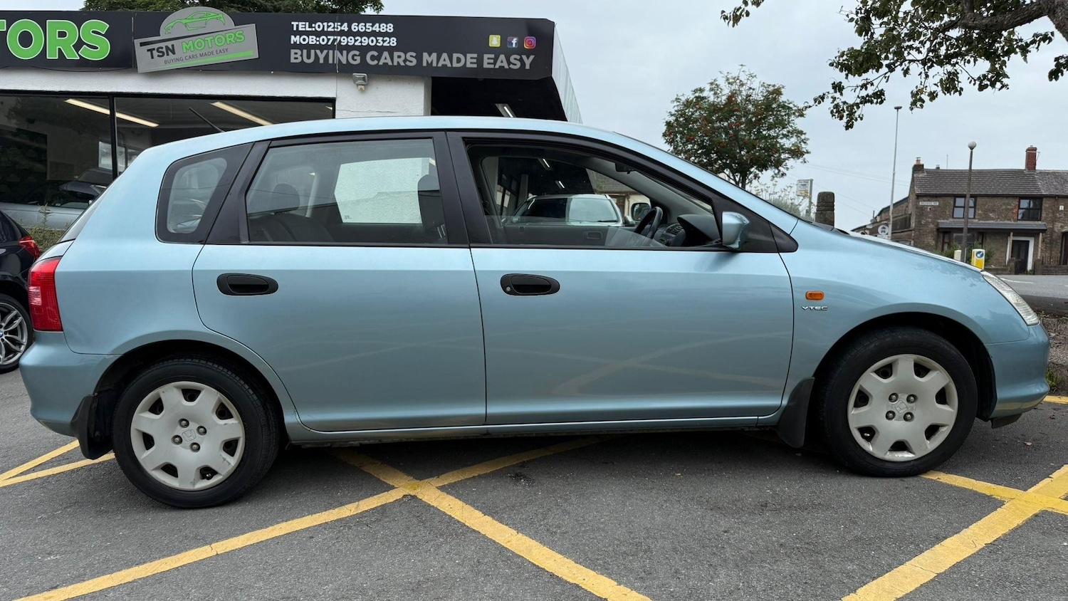 Used Honda Civic 2001 for sale - 76786546: Photo 16