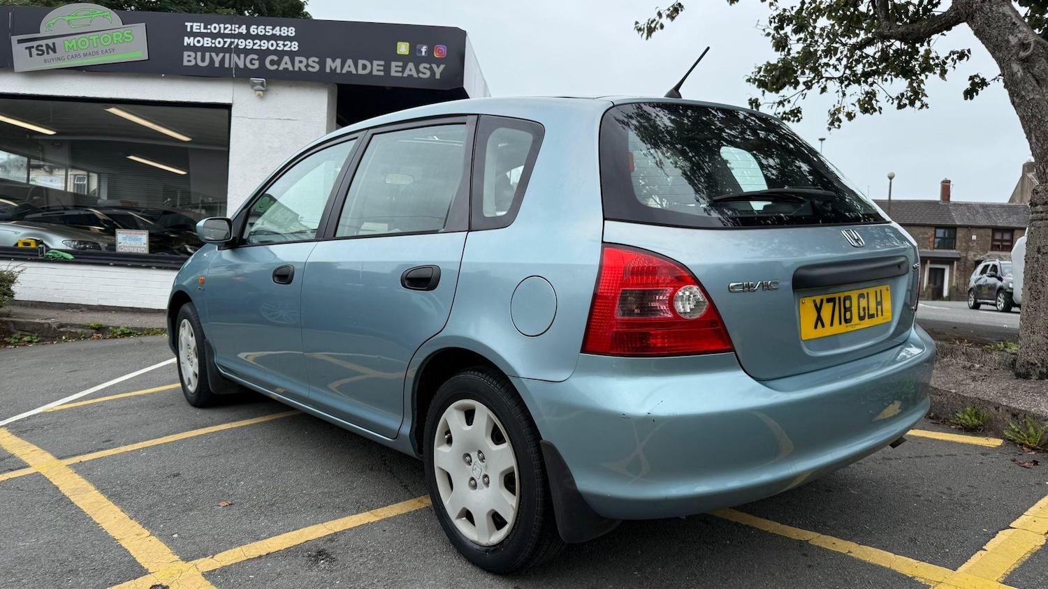 Used Honda Civic 2001 for sale - 76786546: Photo 24