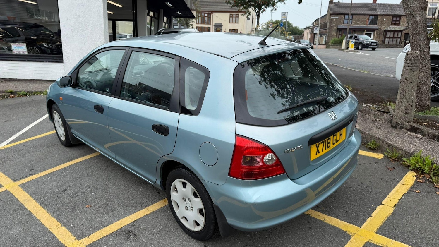 Used Honda Civic 2001 for sale - 76786546: Photo 30