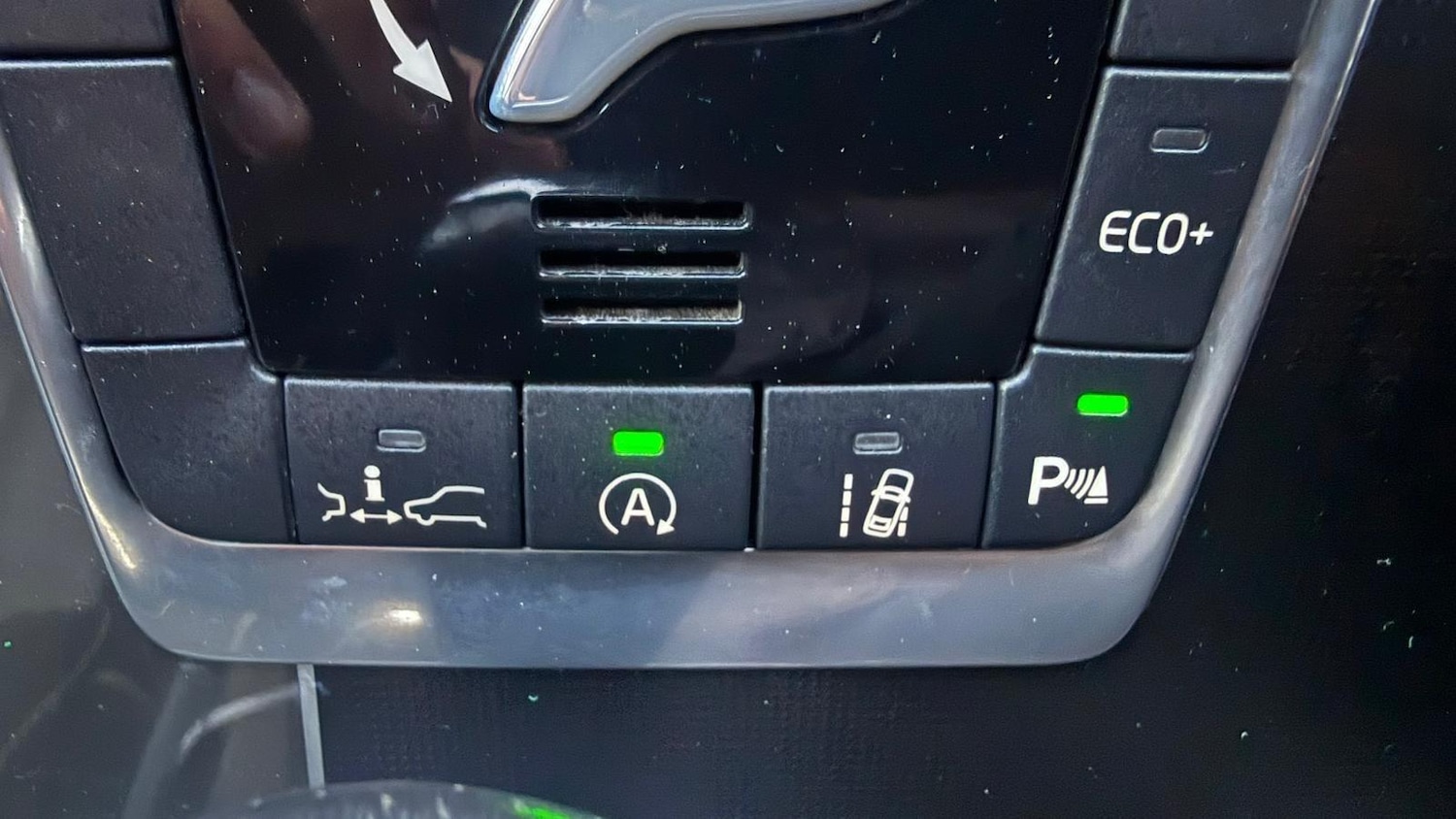 Used Volvo XC60 2014 for sale - 77202696: Photo 38