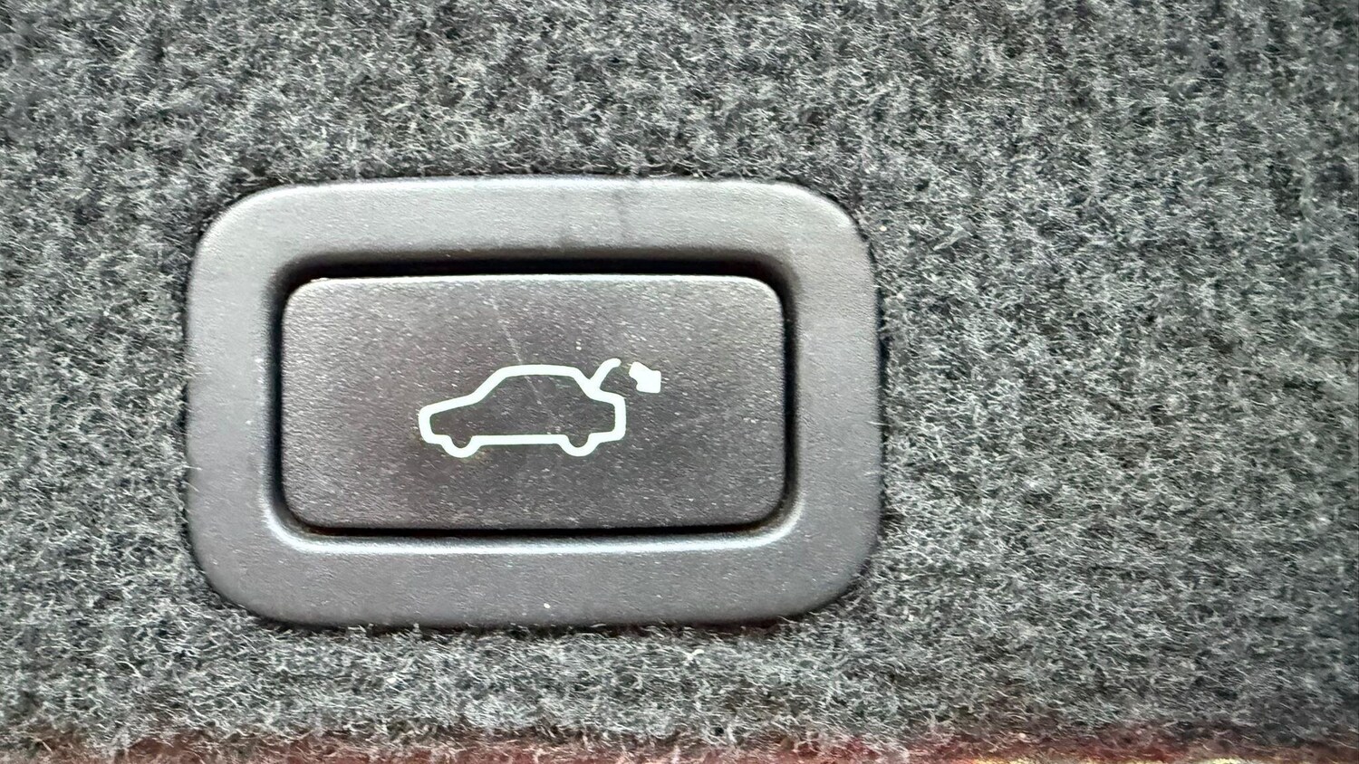 Used Volvo XC60 2014 for sale - 77202696: Photo 54