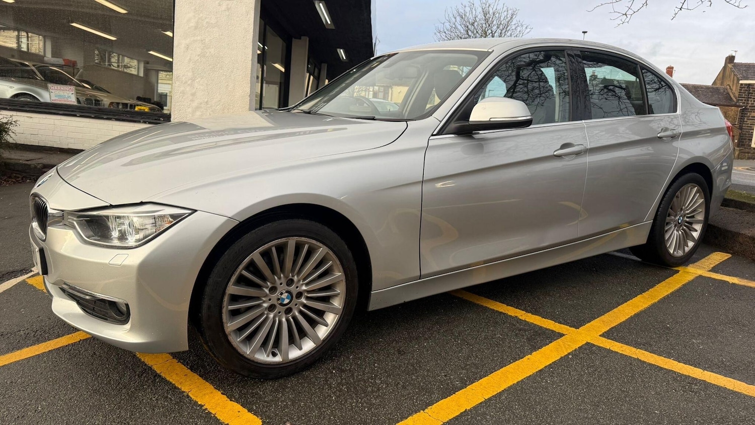 Used BMW 3 Series 2014 for sale - 77029038: Photo 3