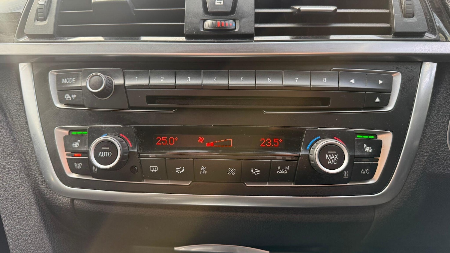 Used BMW 3 Series 2014 for sale - 77029038: Photo 42