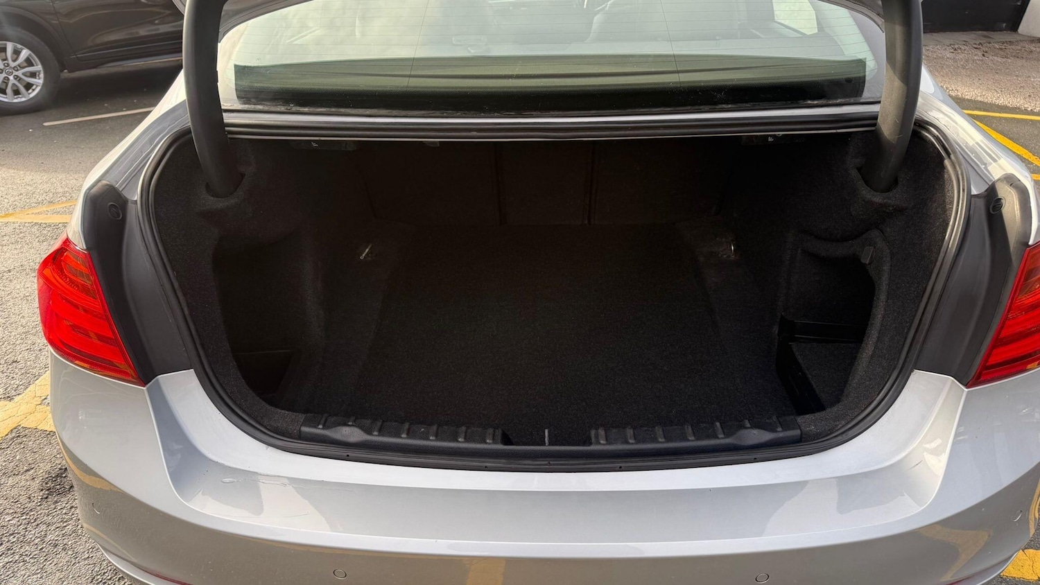 Used BMW 3 Series 2014 for sale - 77029038: Photo 54