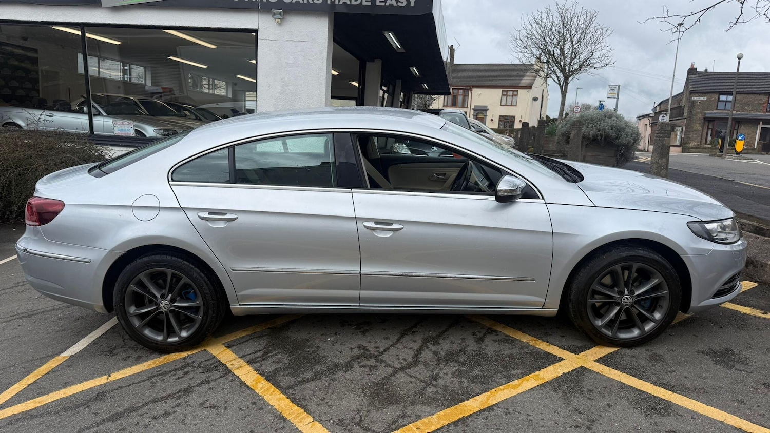 Used Volkswagen CC 2014 for sale - 77709677: Photo 16