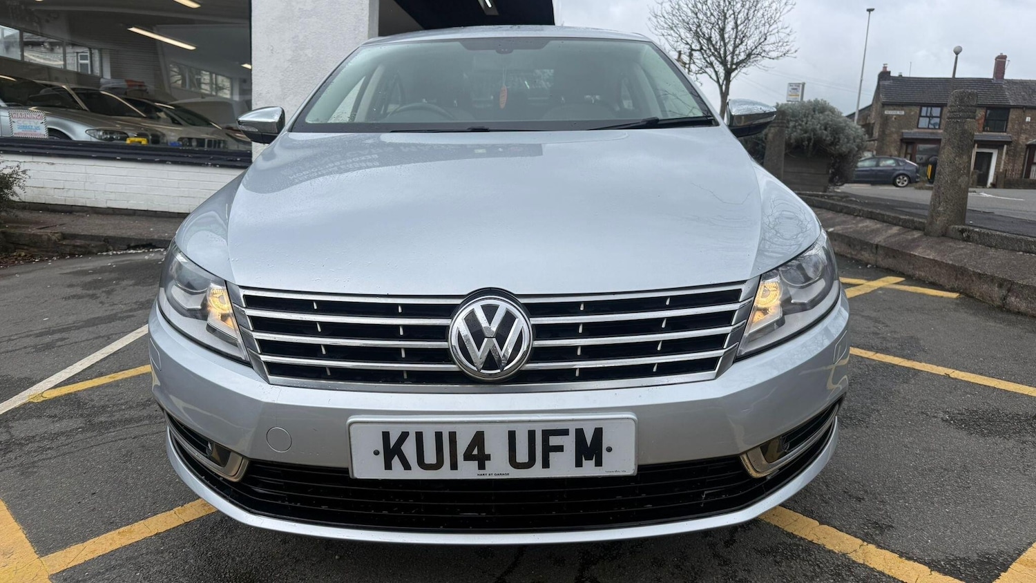 Used Volkswagen CC 2014 for sale - 77709677: Photo 2