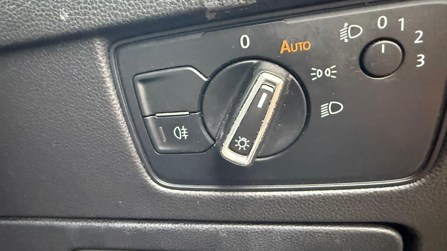 Used Volkswagen Passat 2015 for sale - 77376571: Photo 42