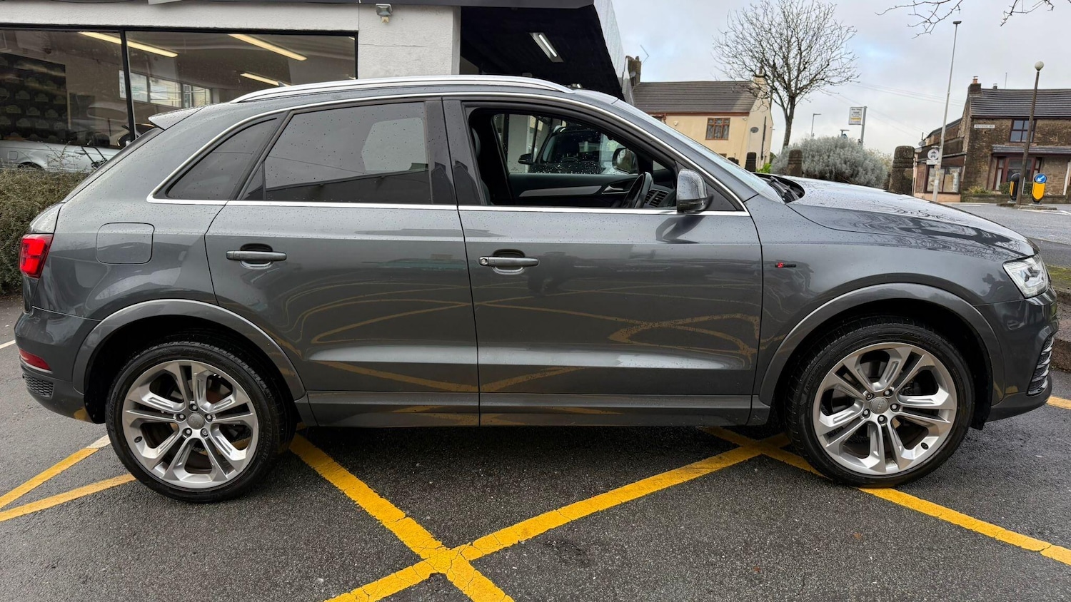 Used Audi Q3 2016 for sale - 76786689: Photo 14
