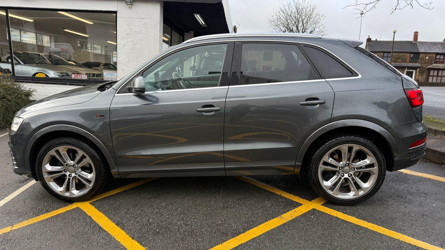 Used Audi Q3 2016 for sale - 76786689: Photo 17