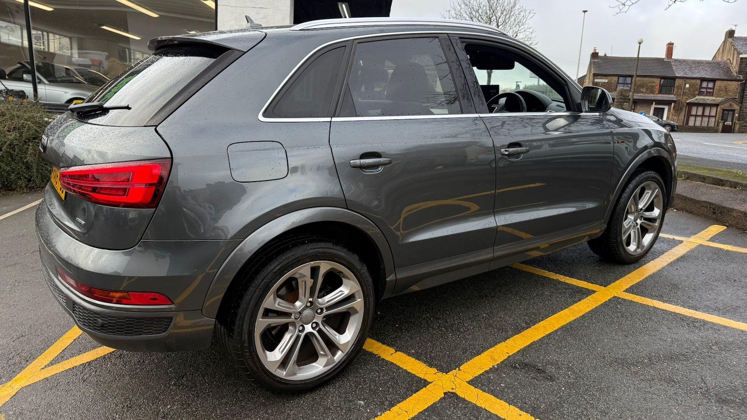 Used Audi Q3 2016 for sale - 76786689: Photo 28