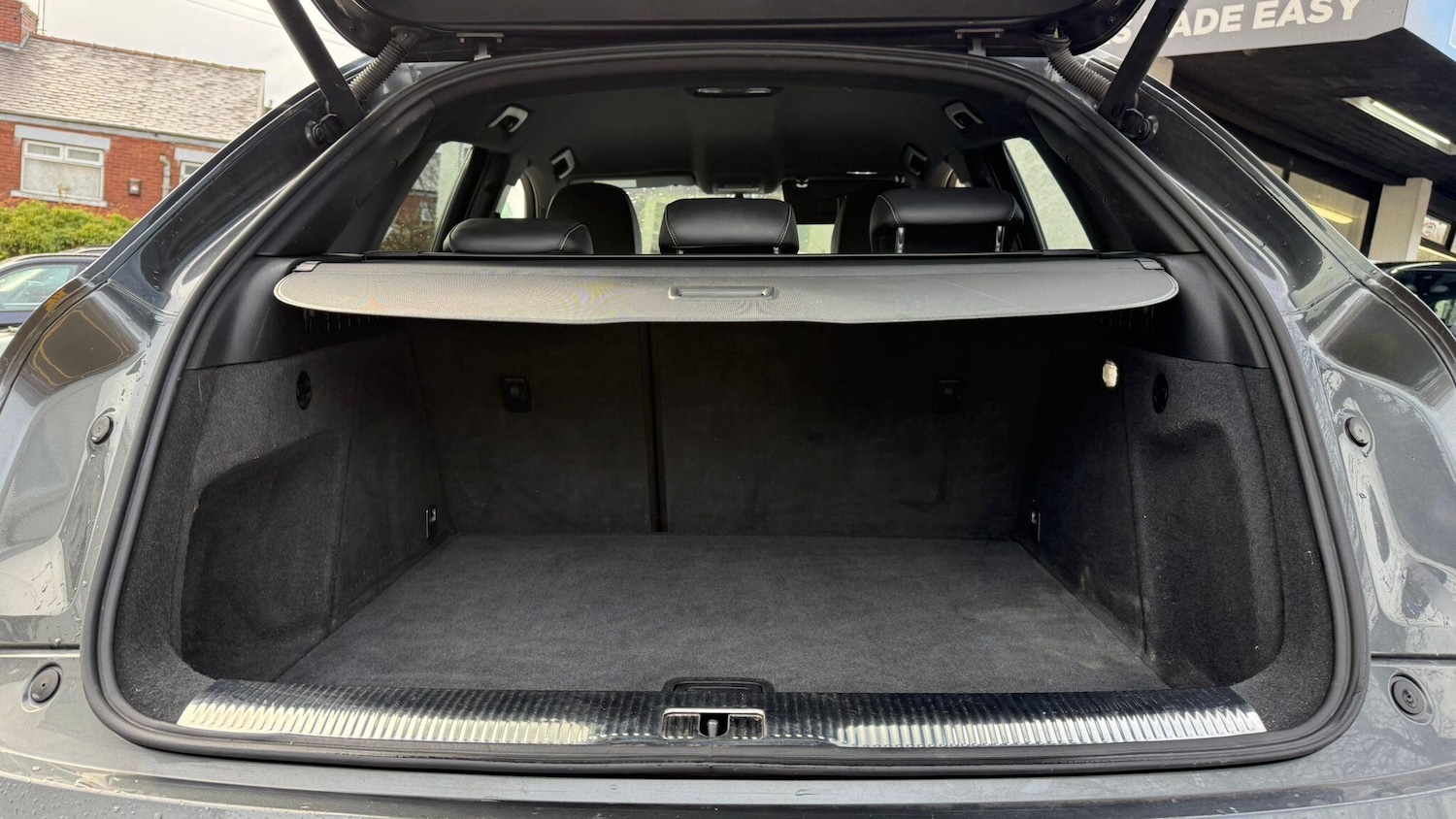 Used Audi Q3 2016 for sale - 76786689: Photo 57