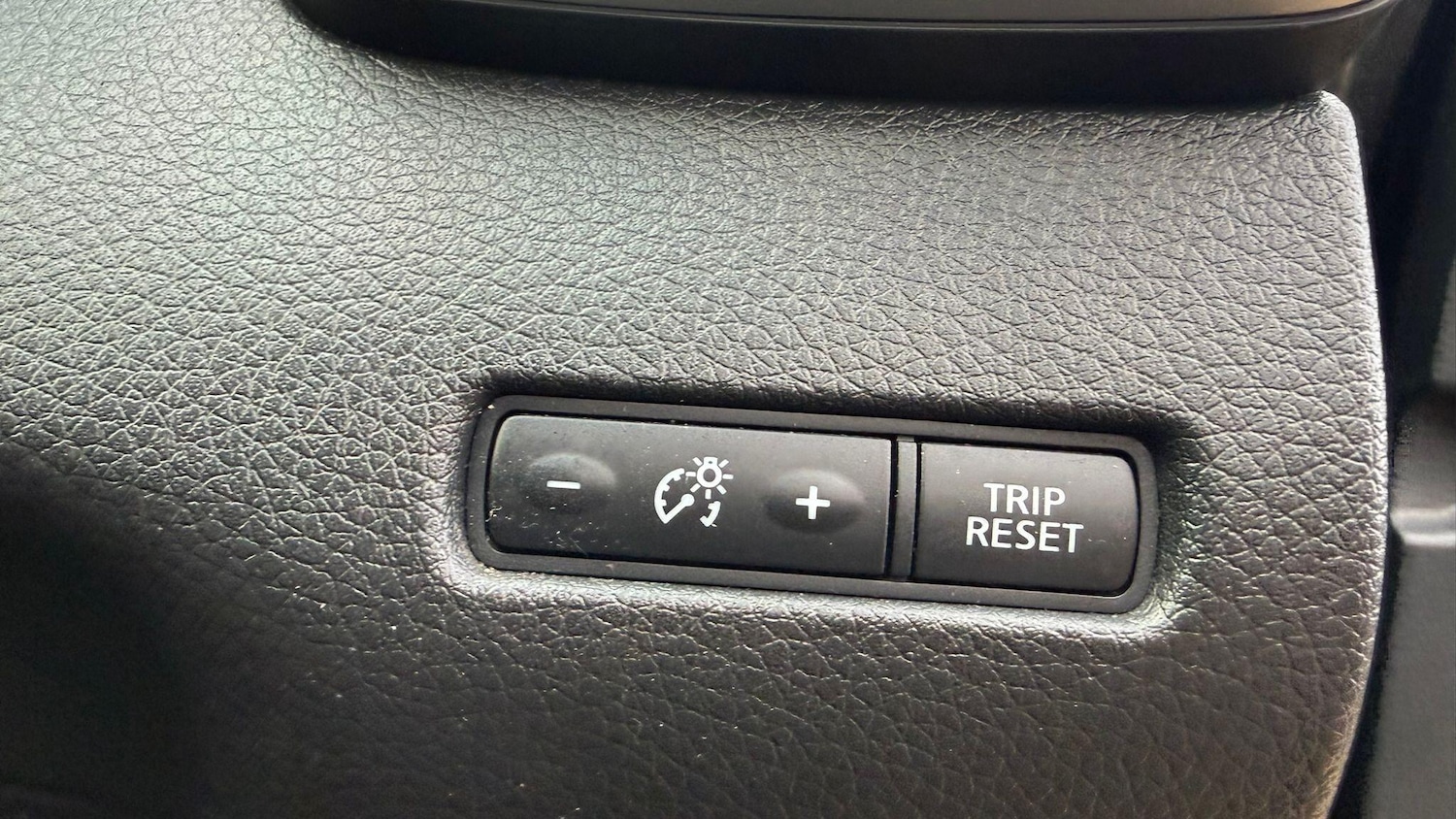 Used Nissan X-Trail 2017 for sale - 77238007: Photo 39