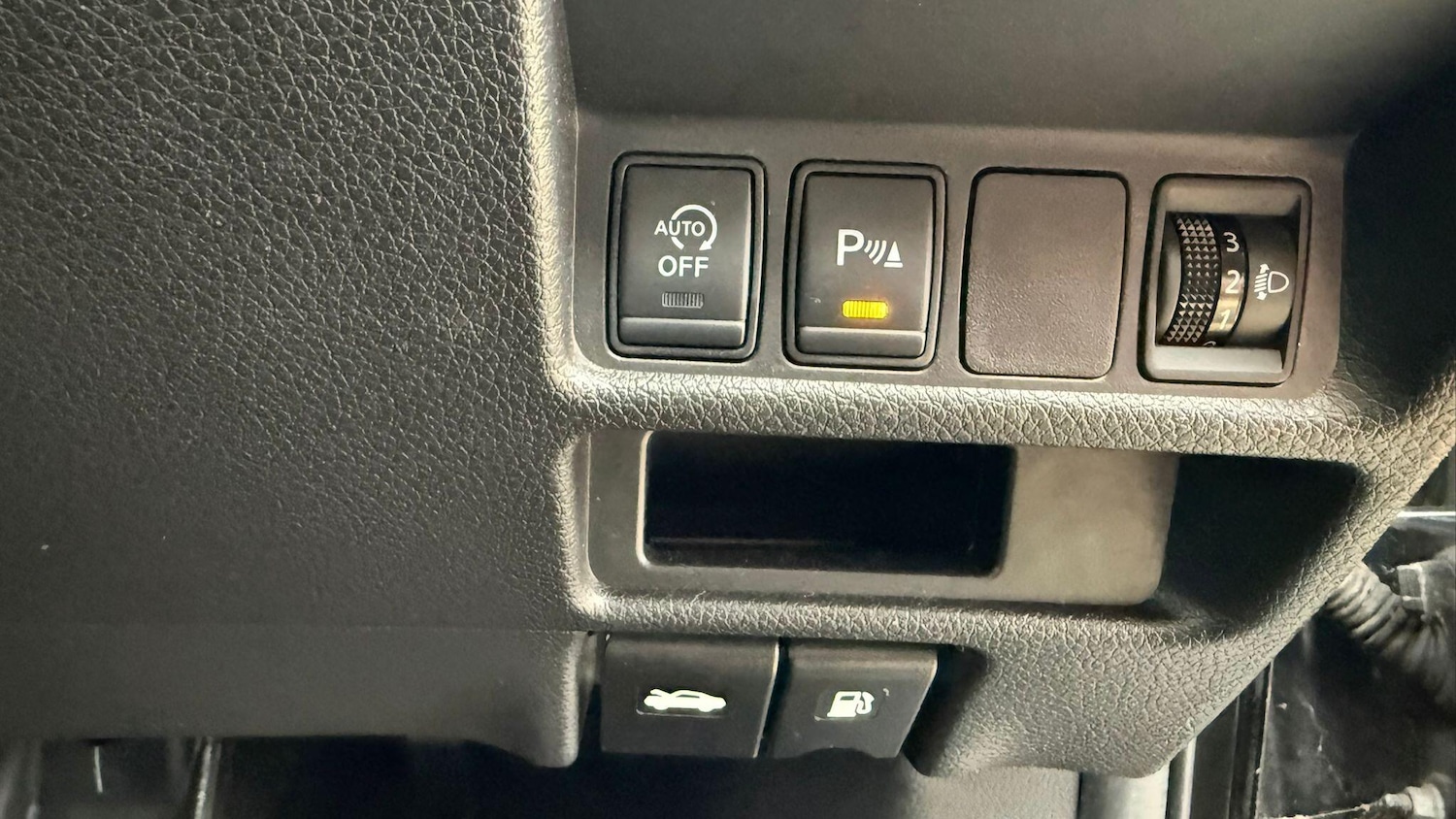 Used Nissan X-Trail 2017 for sale - 77238007: Photo 40