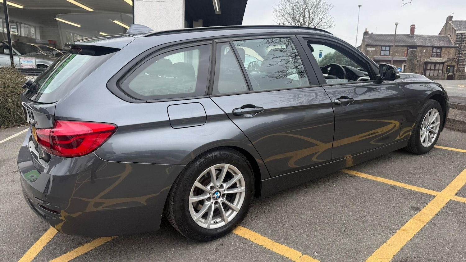 Used BMW 3 Series 2015 for sale - 78007198: Photo 26