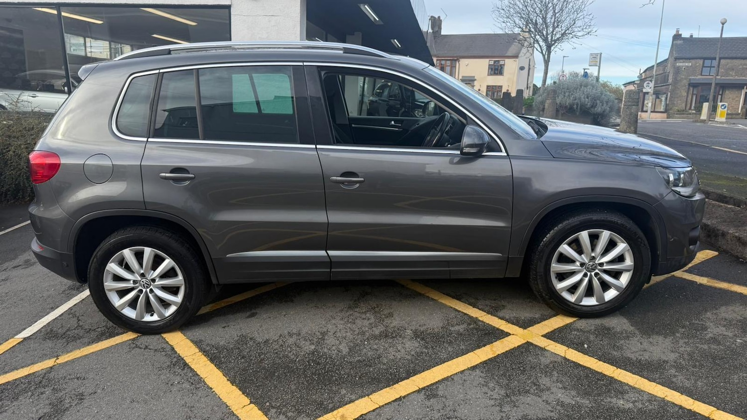 Used Volkswagen Tiguan 2014 for sale - 76786706: Photo 14