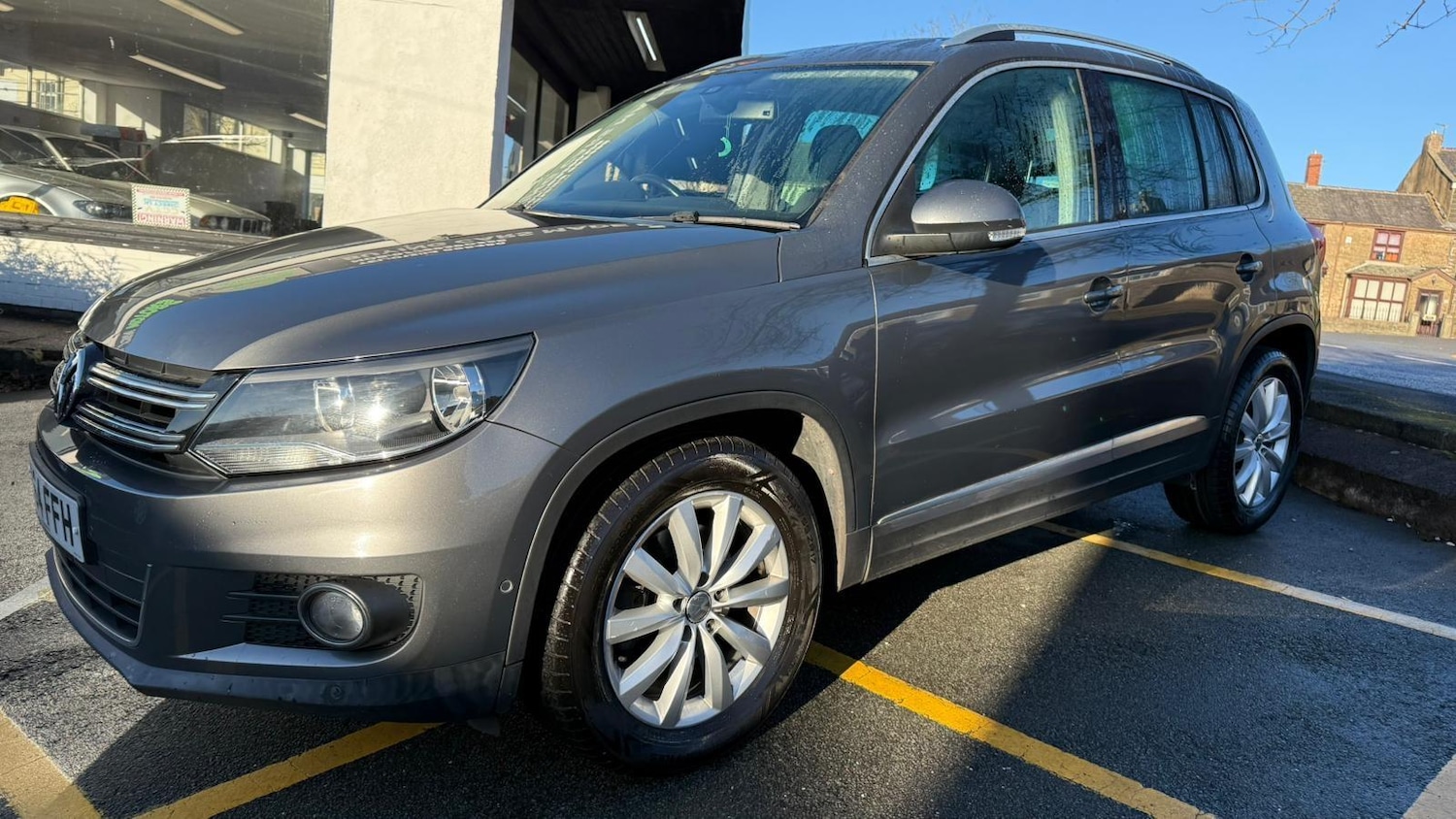 Used Volkswagen Tiguan 2014 for sale - 76786706: Photo 3