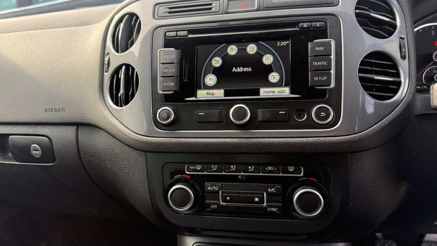 Used Volkswagen Tiguan 2014 for sale - 76786706: Photo 40