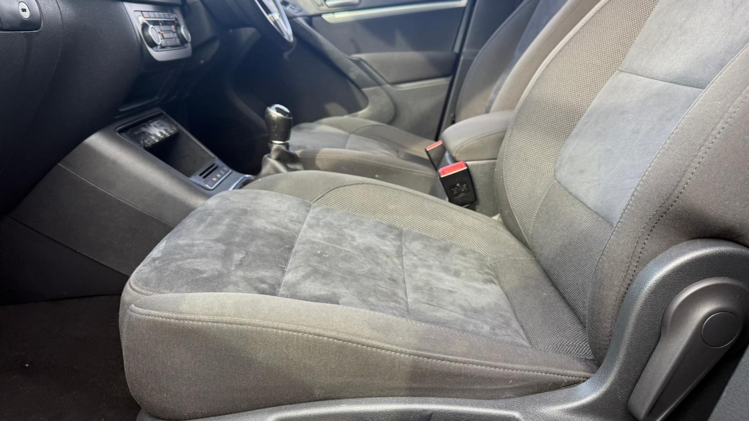 Used Volkswagen Tiguan 2014 for sale - 76786706: Photo 45