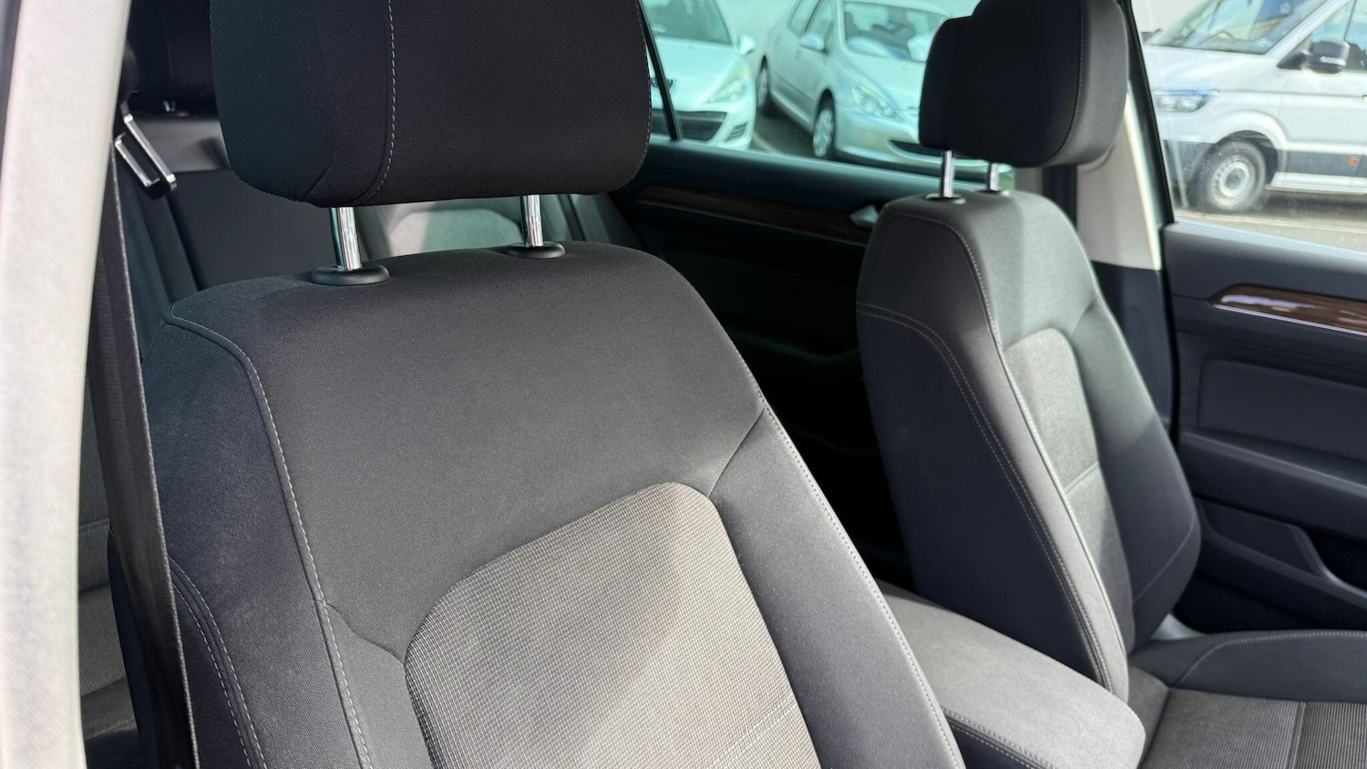 Used Volkswagen Passat 2017 for sale - 78007118: Photo 32