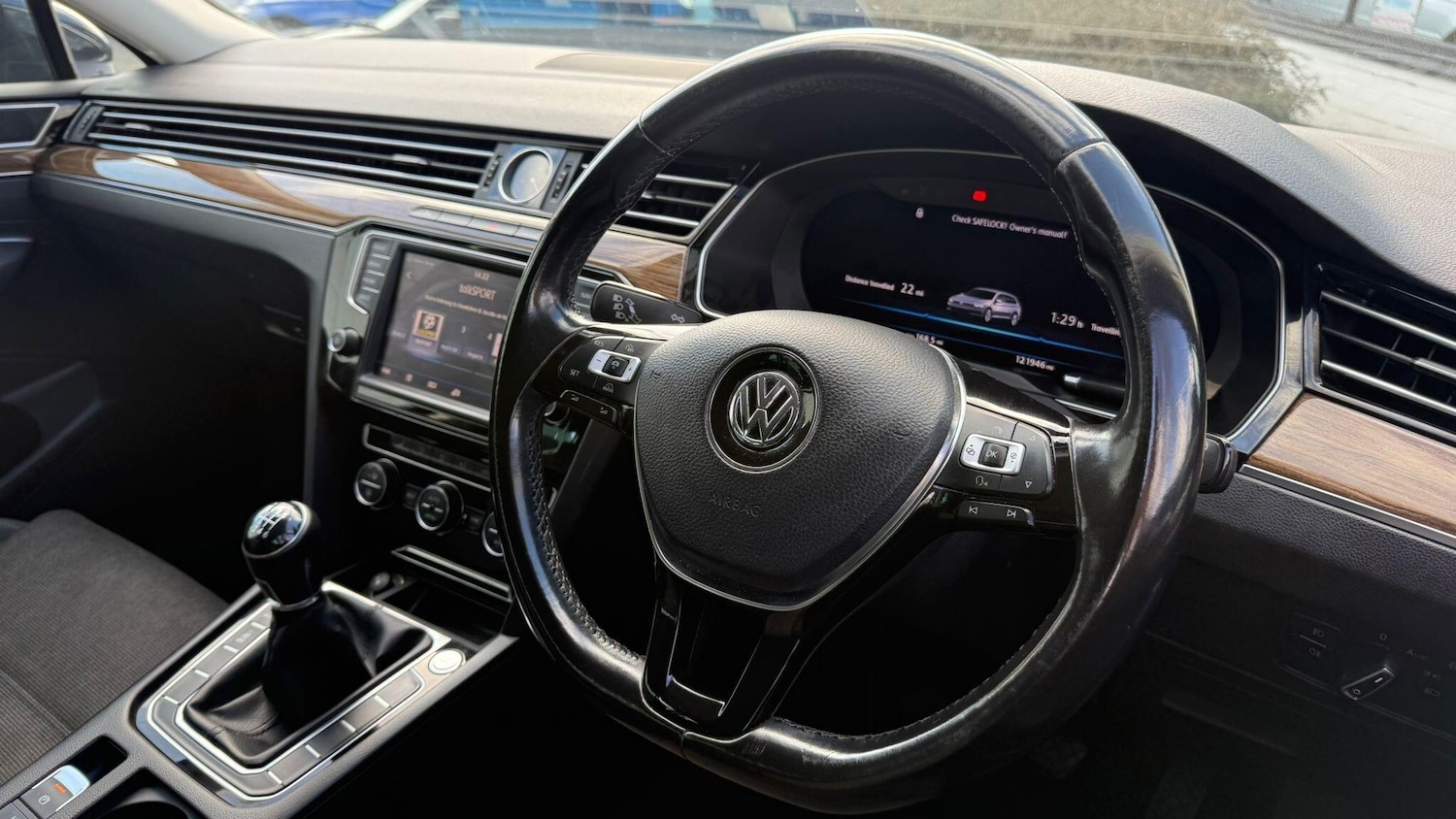 Used Volkswagen Passat 2017 for sale - 78007118: Photo 33