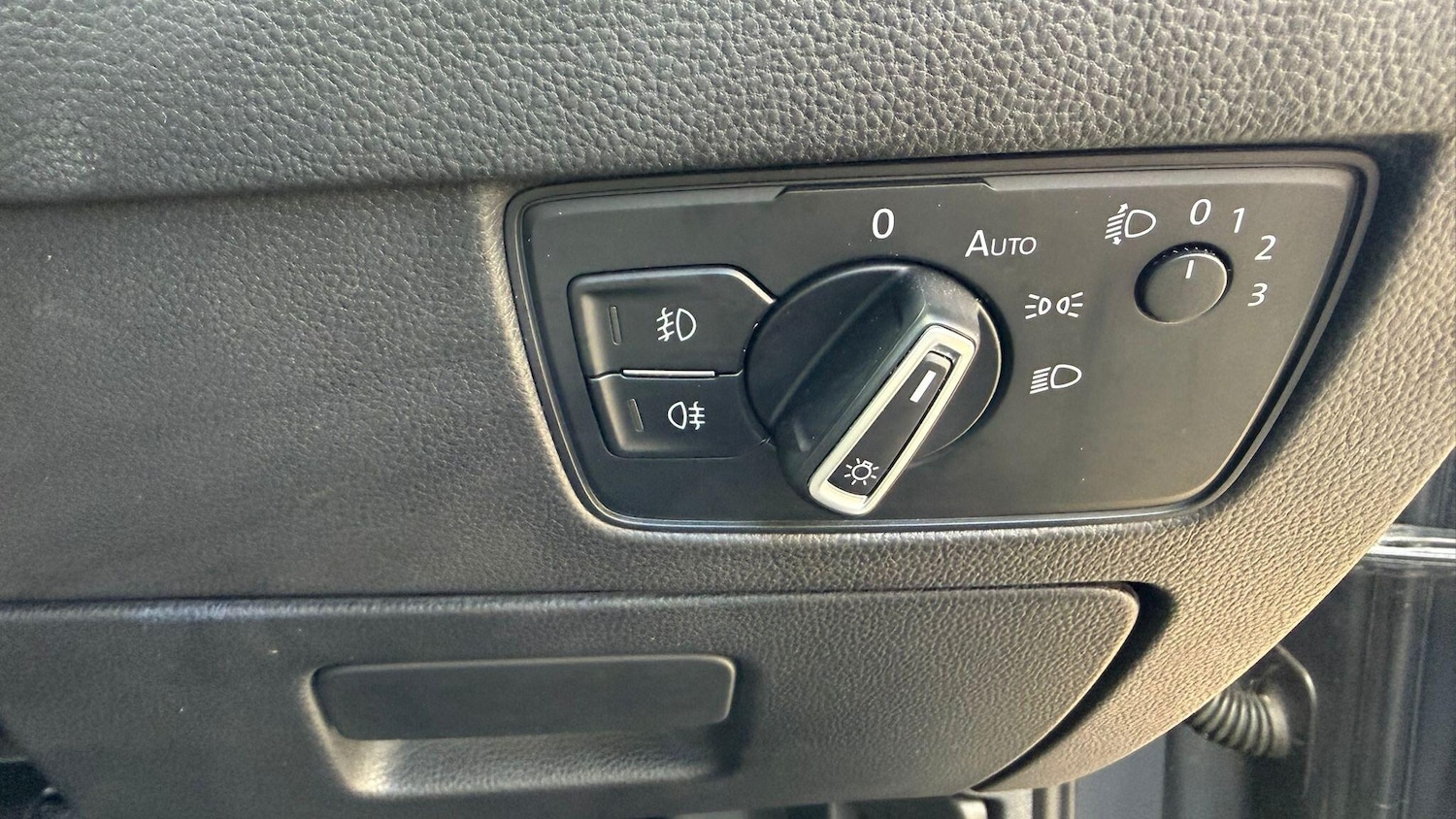 Used Volkswagen Passat 2017 for sale - 78007118: Photo 42