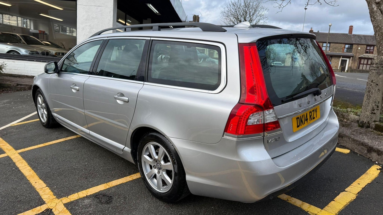 Used Volvo V70 2014 for sale - 77242403: Photo 21