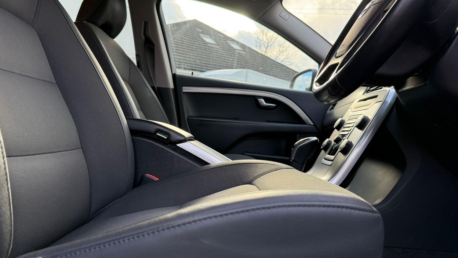 Used Volvo V70 2014 for sale - 77242403: Photo 34