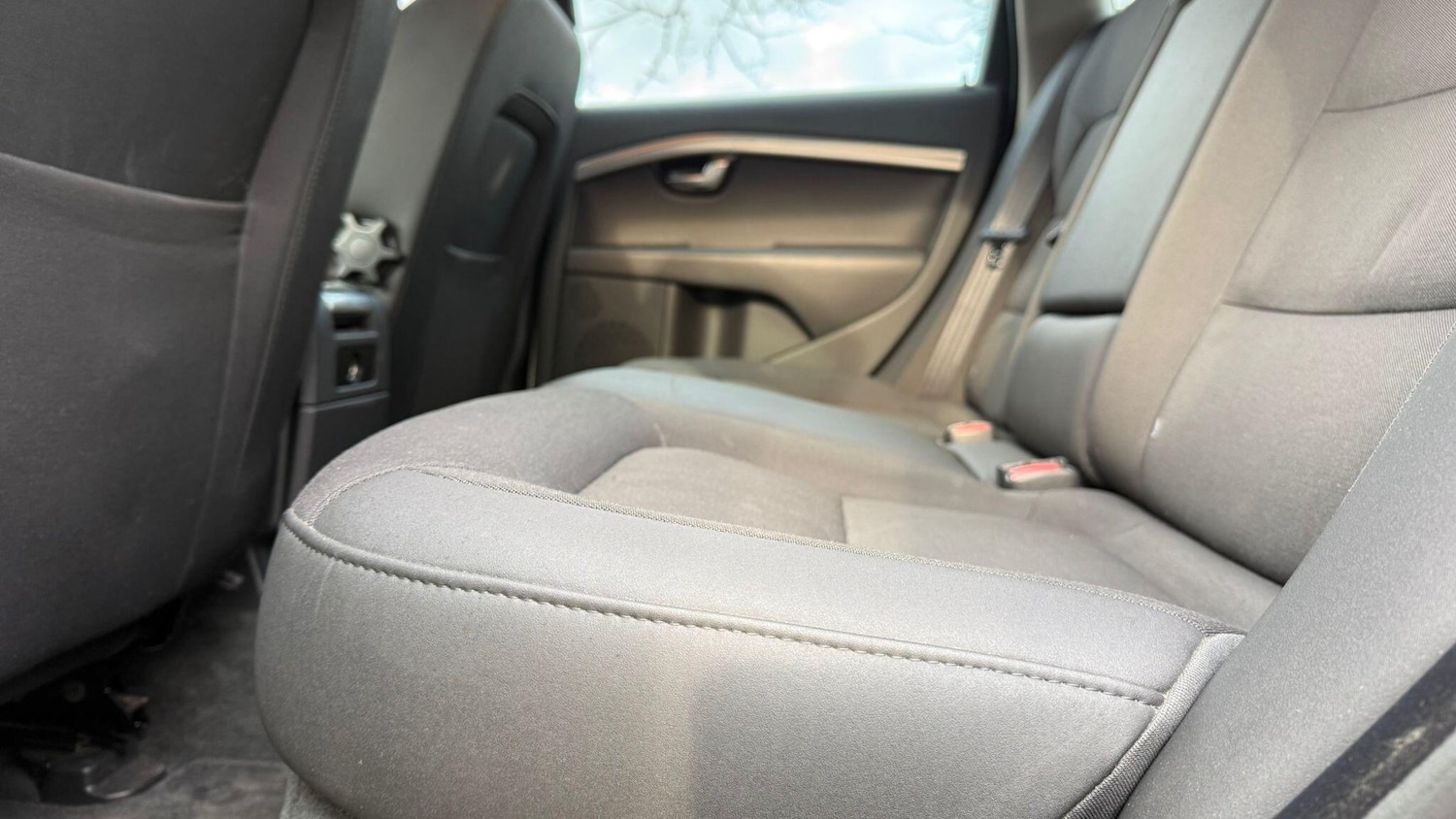 Used Volvo V70 2014 for sale - 77242403: Photo 46