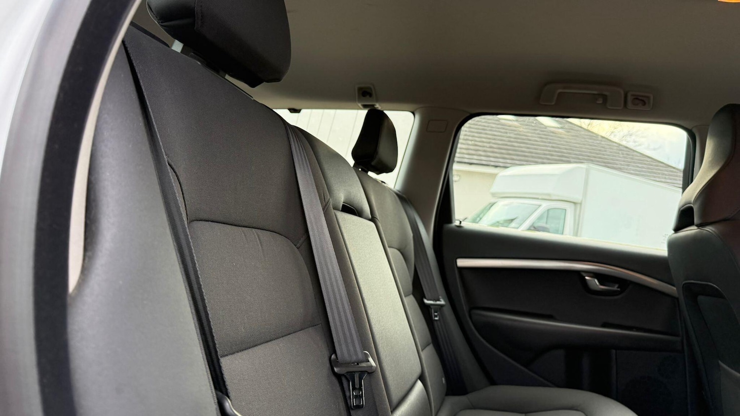 Used Volvo V70 2014 for sale - 77242403: Photo 51