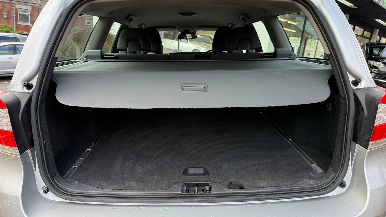 Used Volvo V70 2014 for sale - 77242403: Photo 53